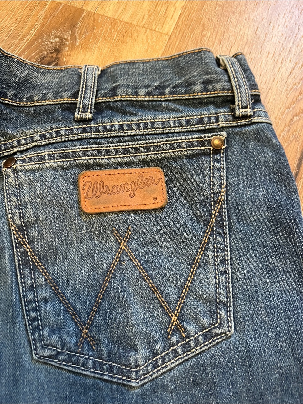 Wrangler Retro Relaxed Boot Men’s 36x36 Blue Jeans - Picture 4 of 11